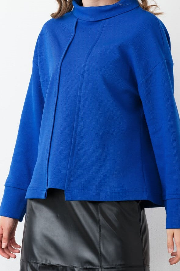 Blouse à col montant