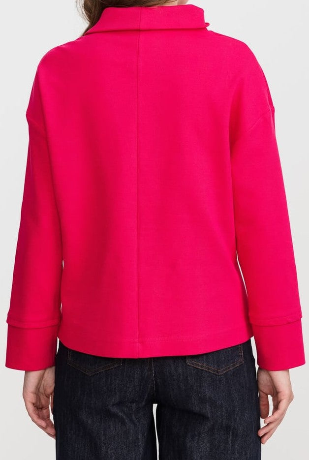 Blouse à col montant