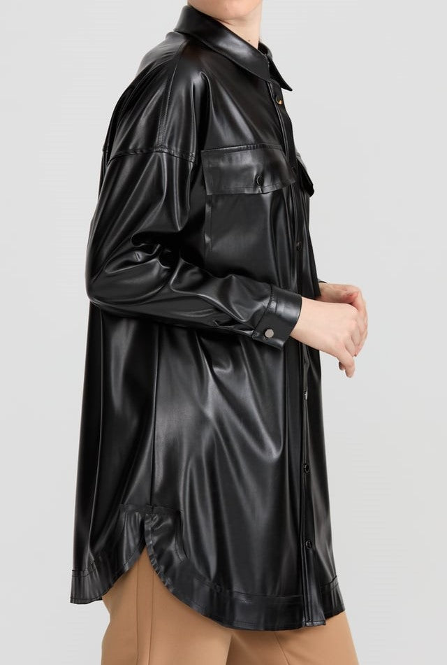 Tunique en similicuir à manches basses et col chemise