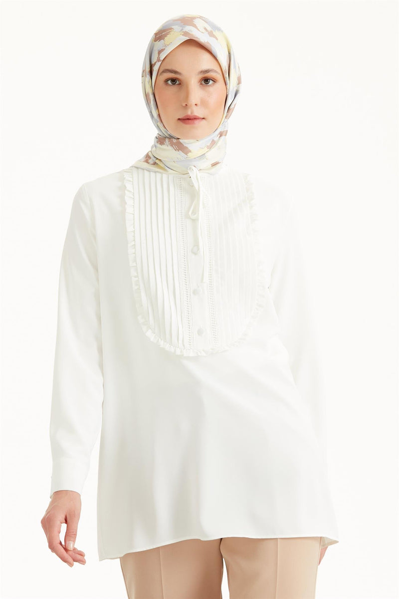 Chemisier à volants avec détails plissés