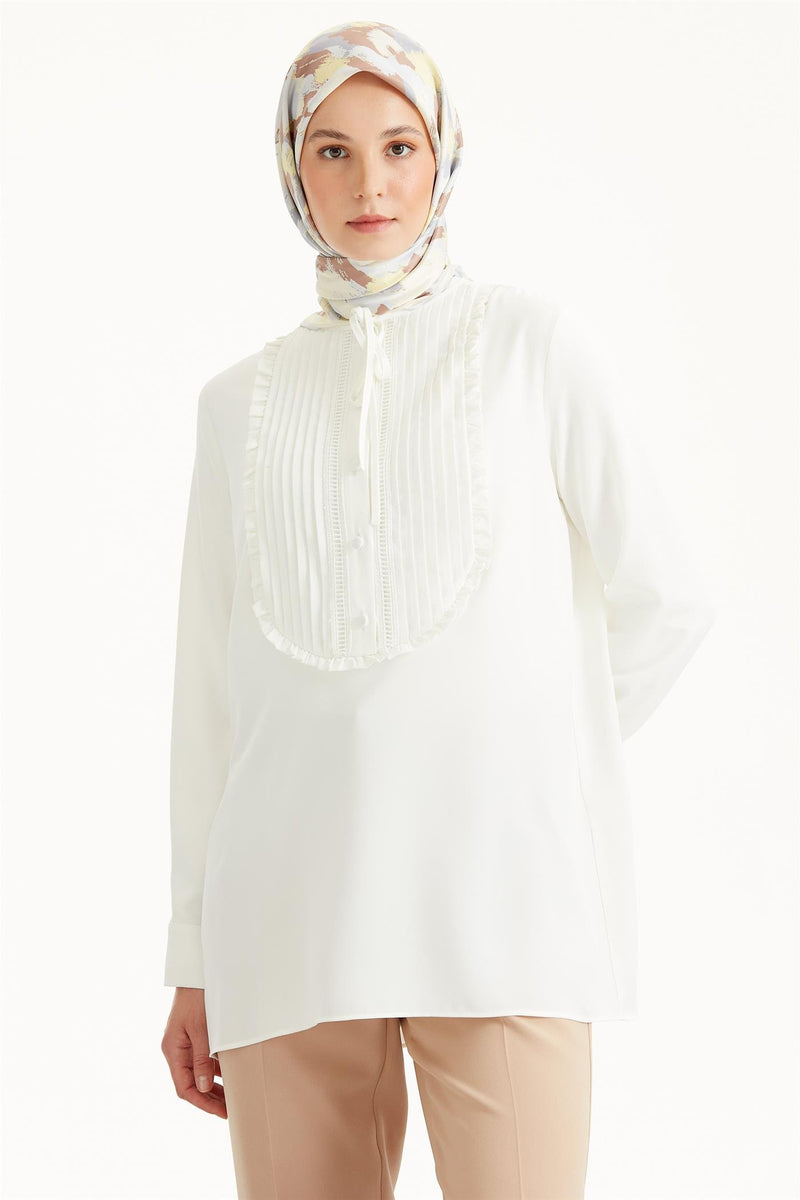 Chemisier à volants avec détails plissés