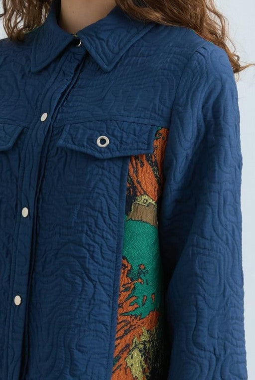 Veste matelassée en jacquard détaillée