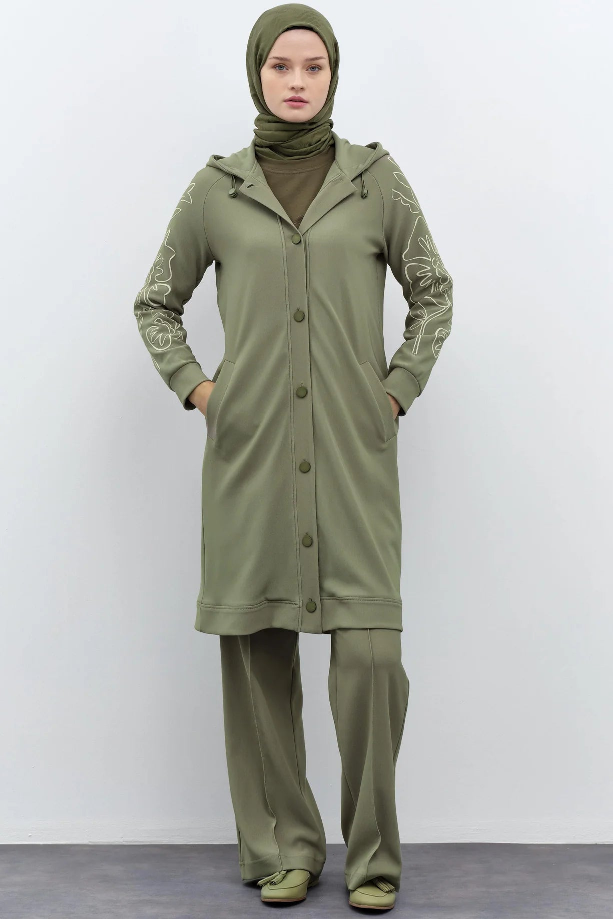 Veste Tricoté avec Manches à Motif Imprimé