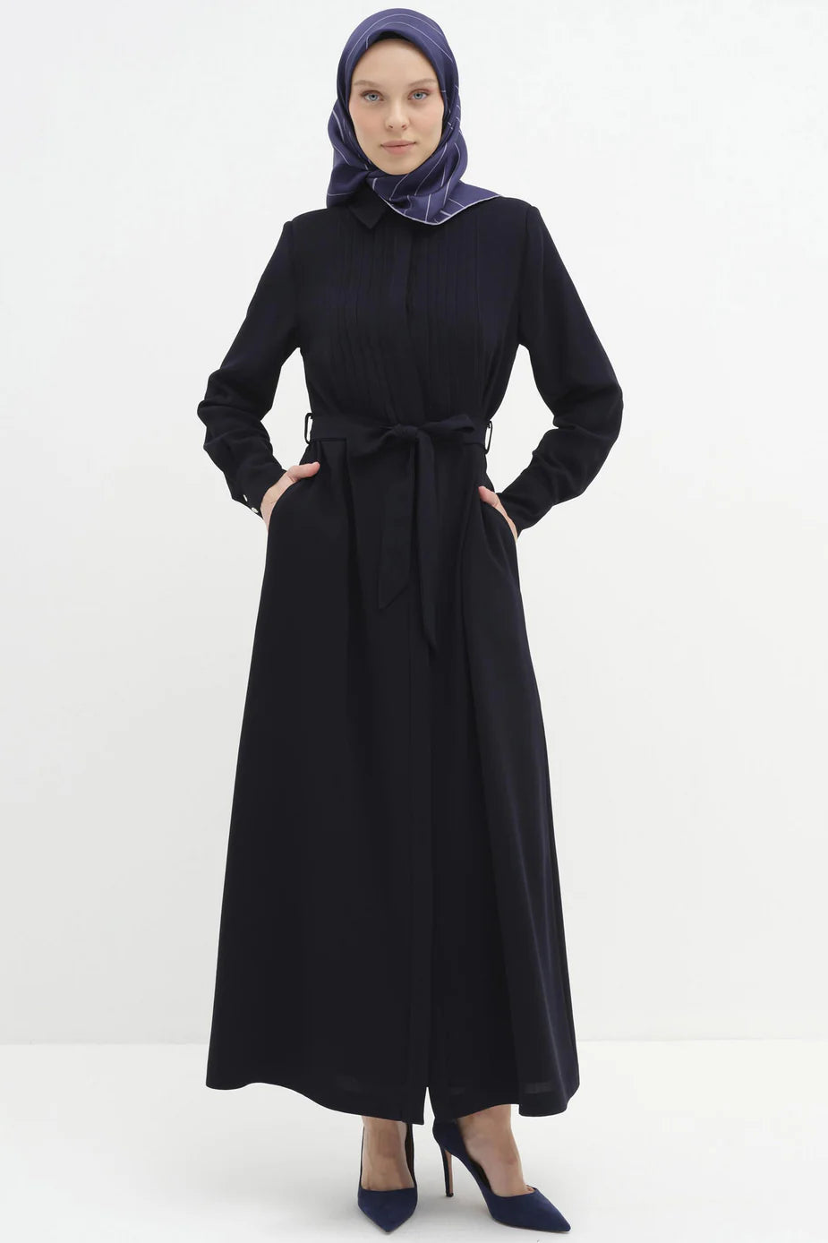 Abaya plissé avec détaillé