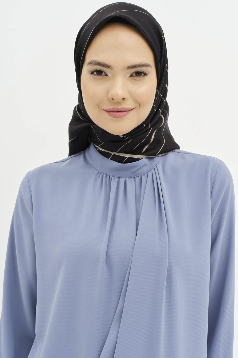 chemise froncée à col magnifique