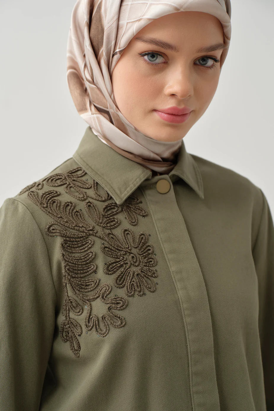 veste en toile avec détails brodés