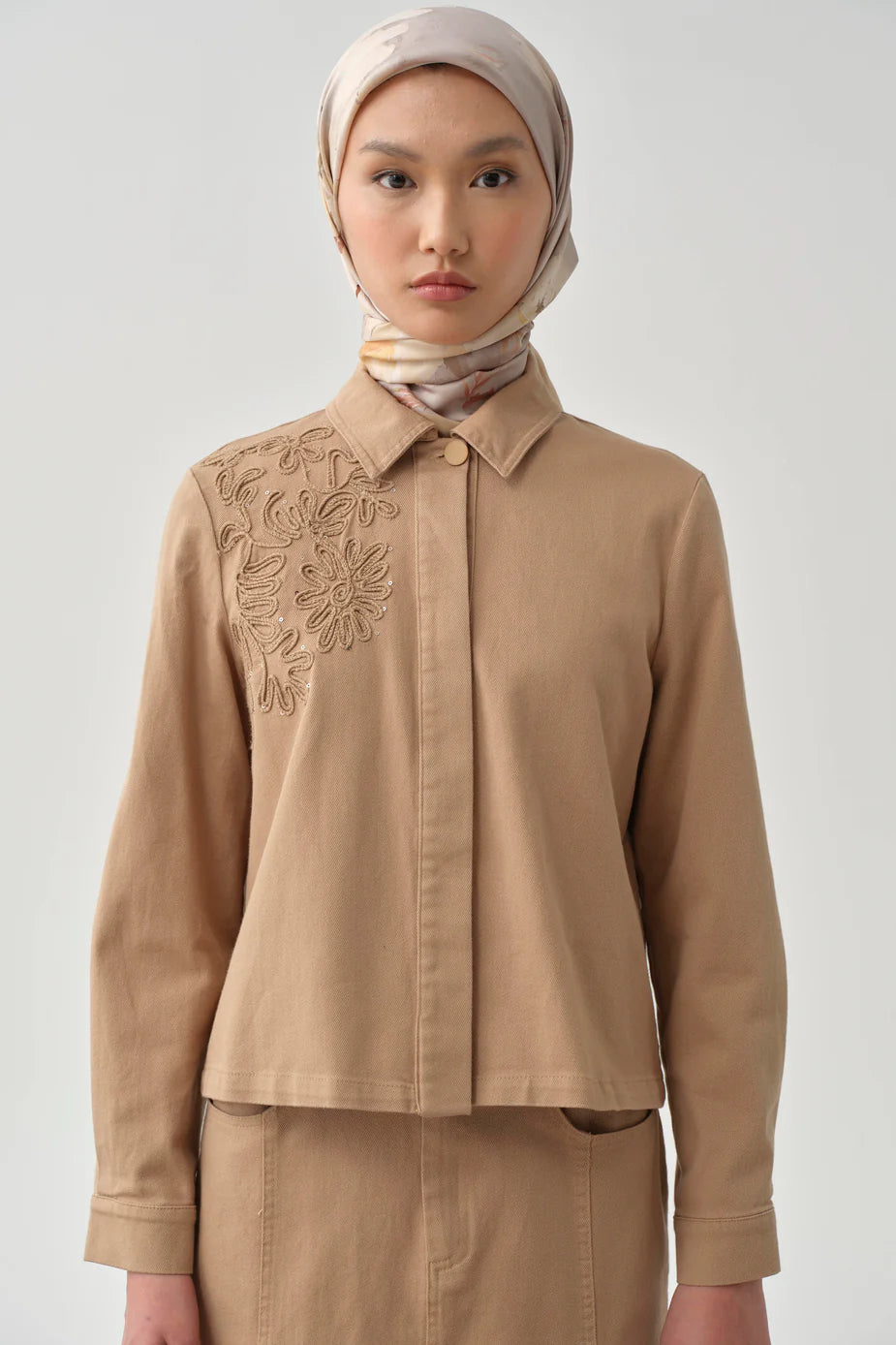 veste en toile avec détails brodés