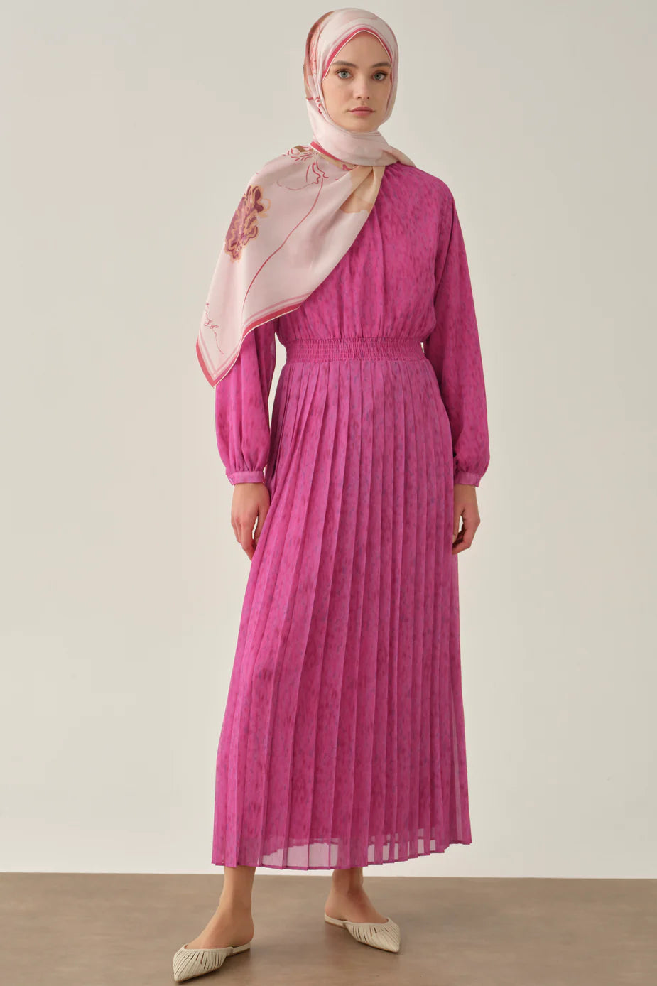 Robe plissée à taille élastique