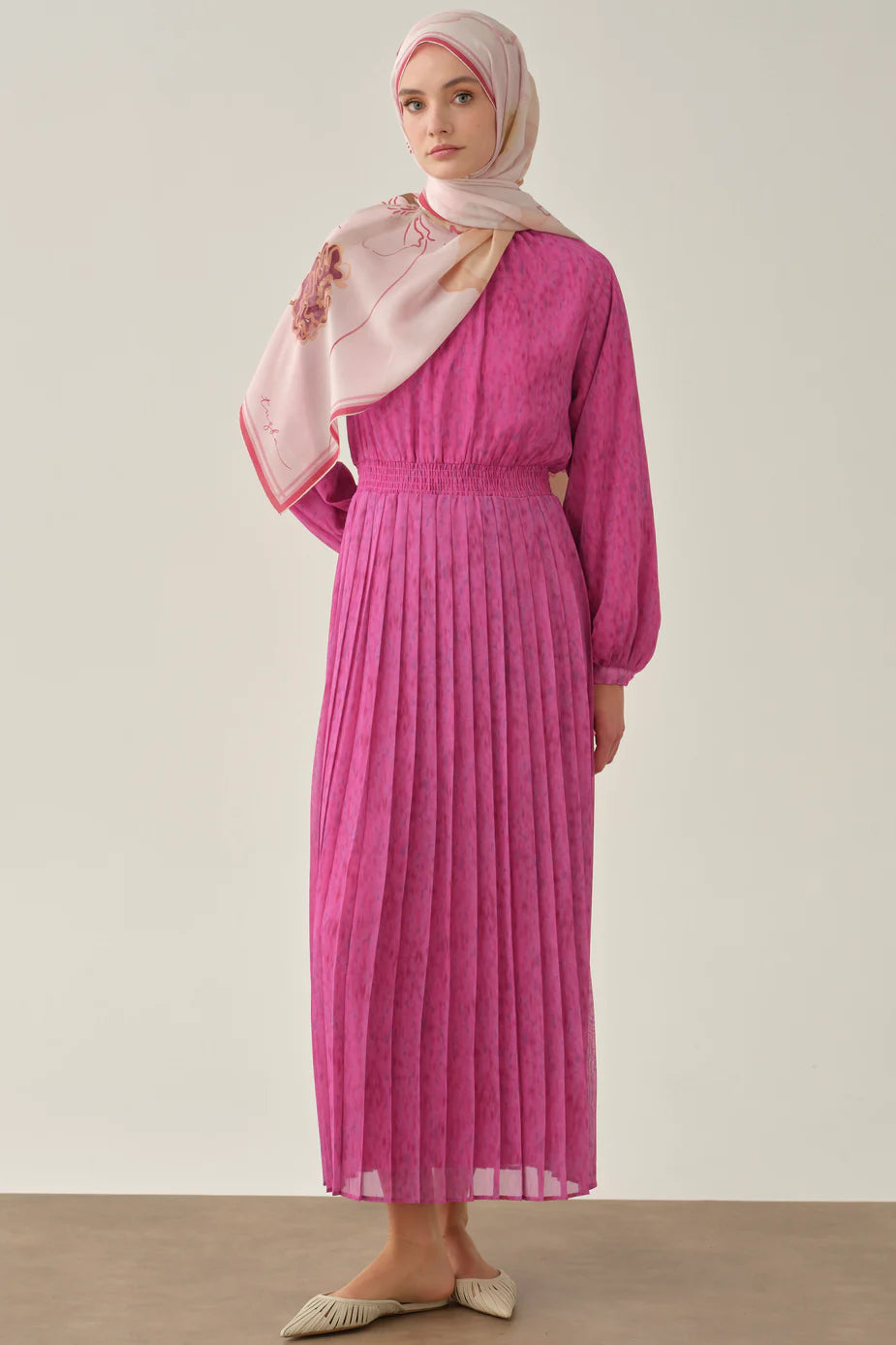 Robe plissée à taille élastique