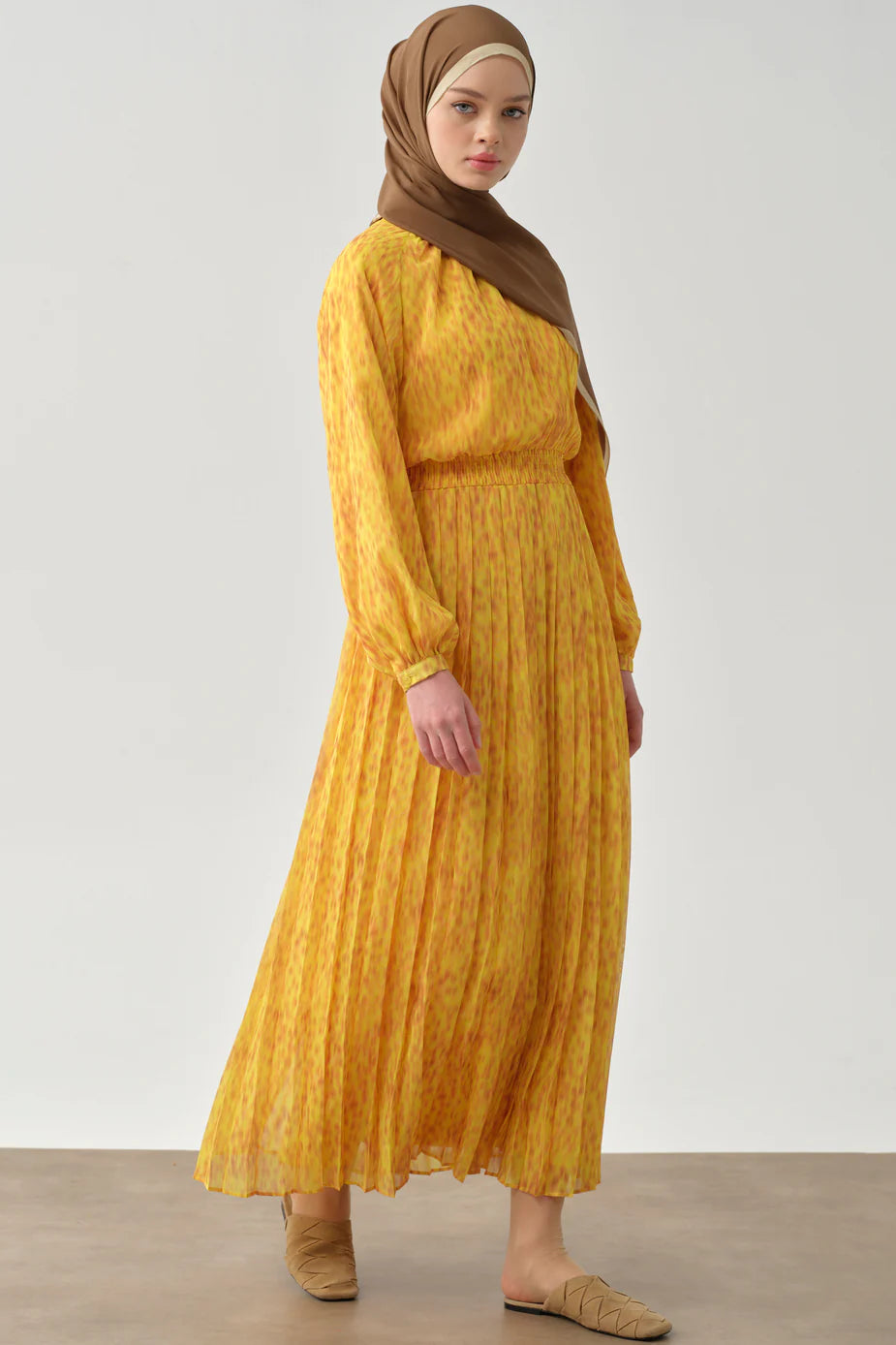 Robe plissée à taille élastique