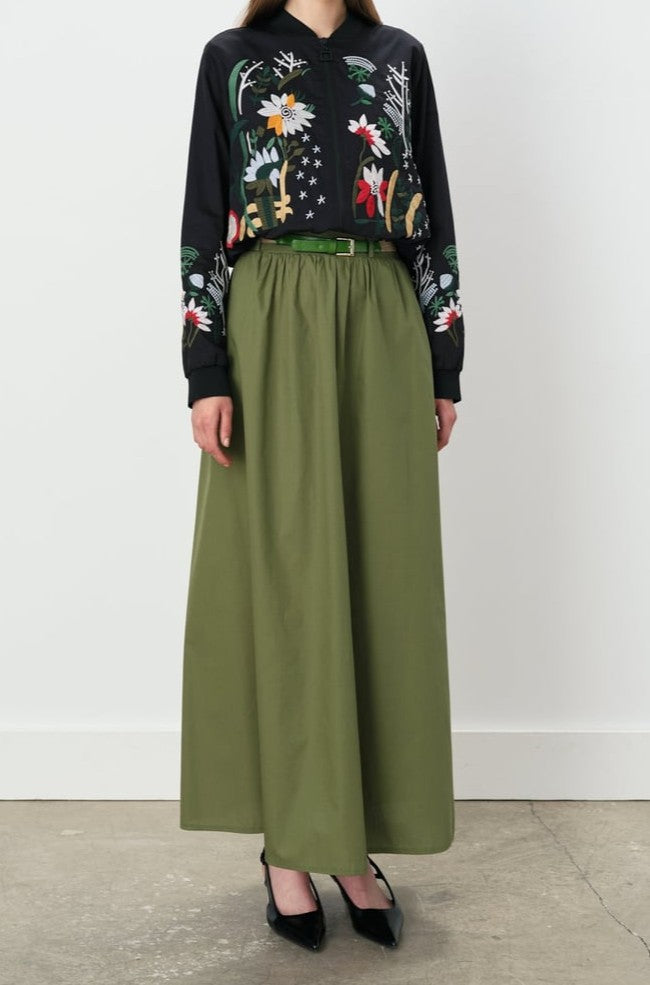 Jupe froncée avec ceinture