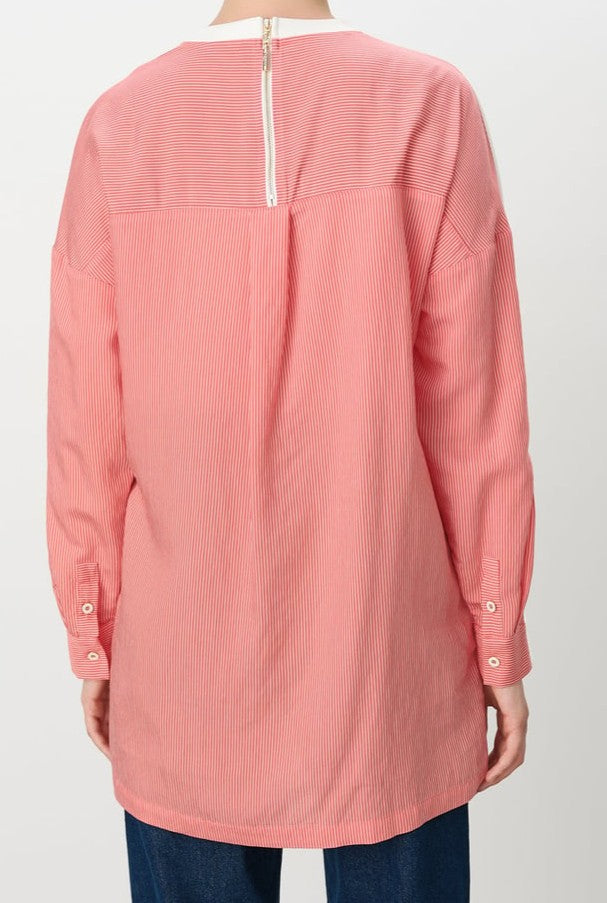 Sweat à rayures et broderies détaillées corail