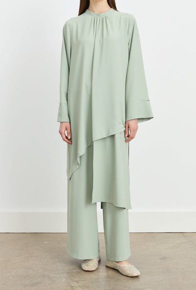 Ensemble avec détaille