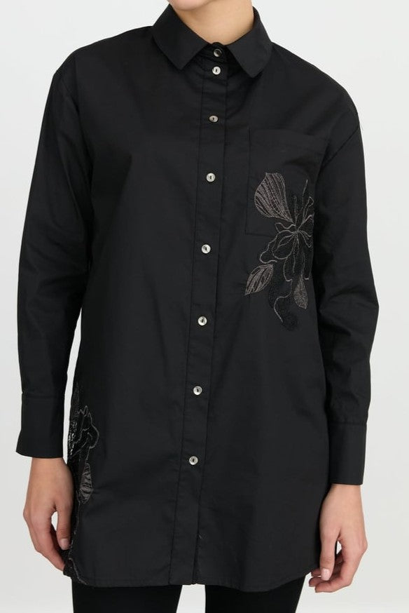 Tunique à col chemise et appliques en dentelle