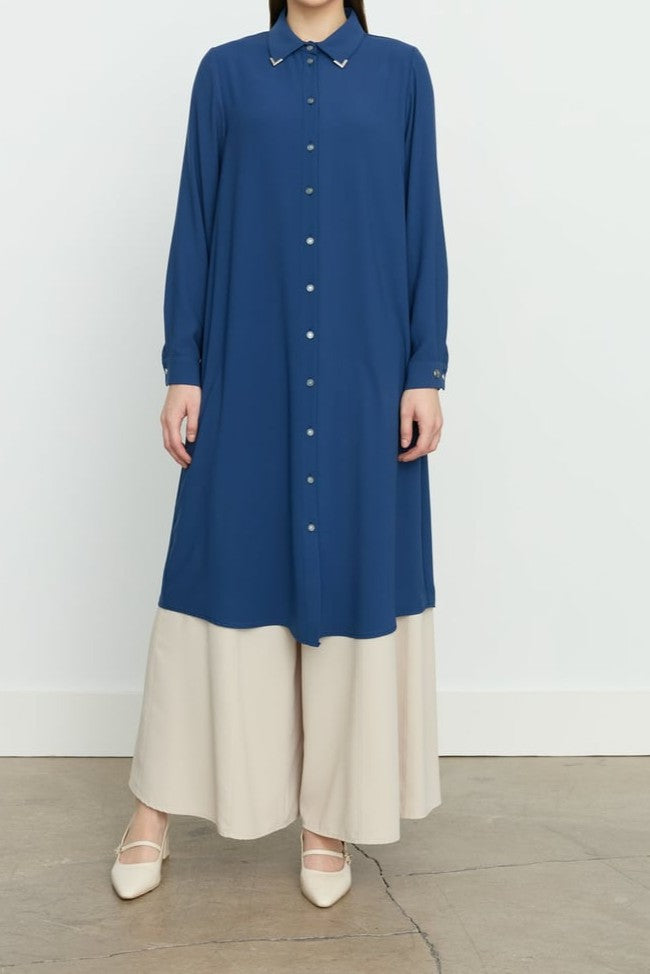 Tunique basique à col chemise