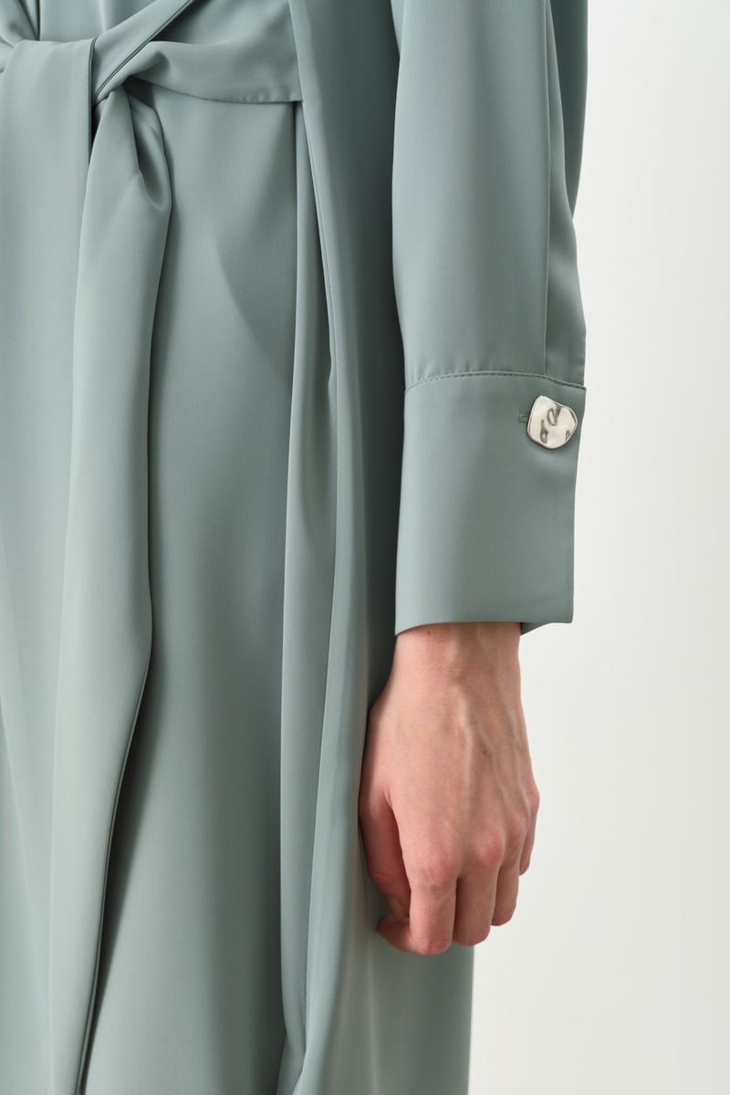 Tunique asymétrique avec détails