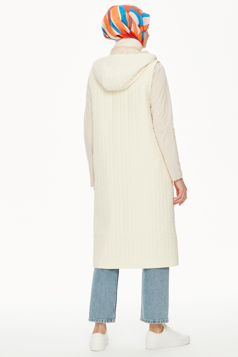 Veste sans manches avec capuche démontable