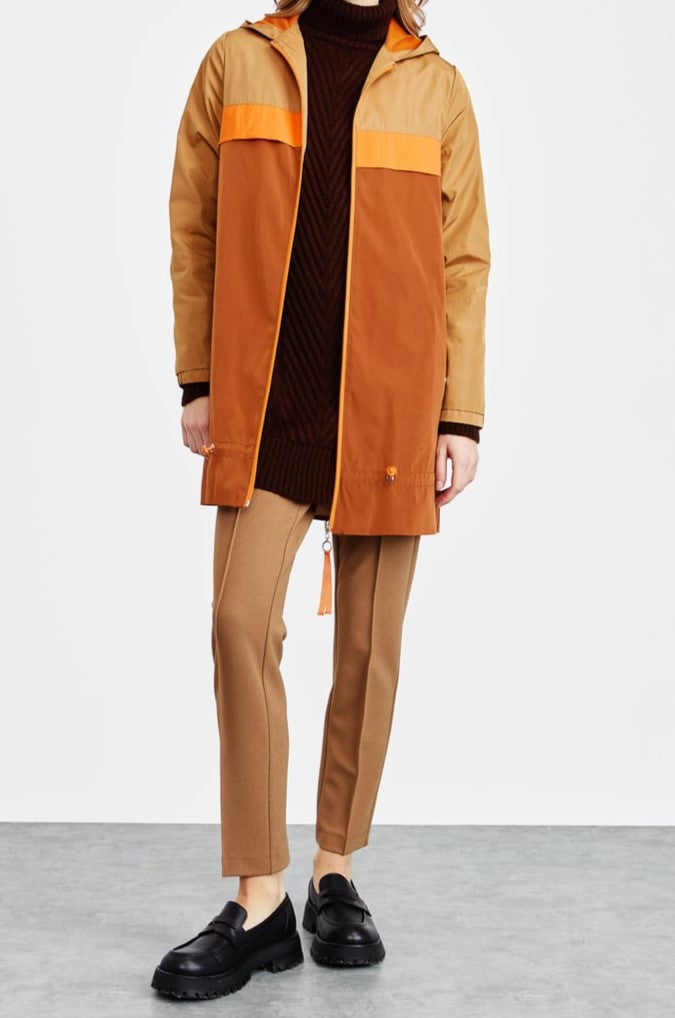 Trench imperméable avec capuche
