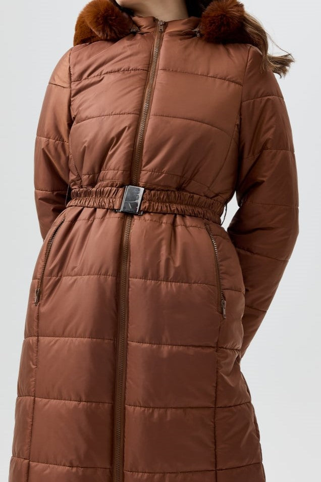 manteau très long avec ceinture