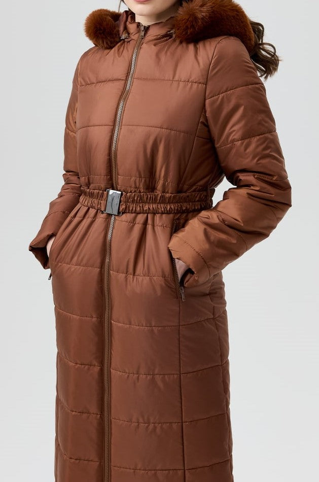 manteau très long avec ceinture