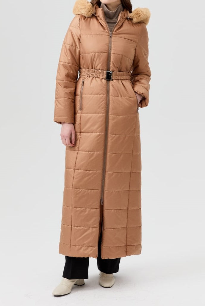 manteau très long avec ceinture