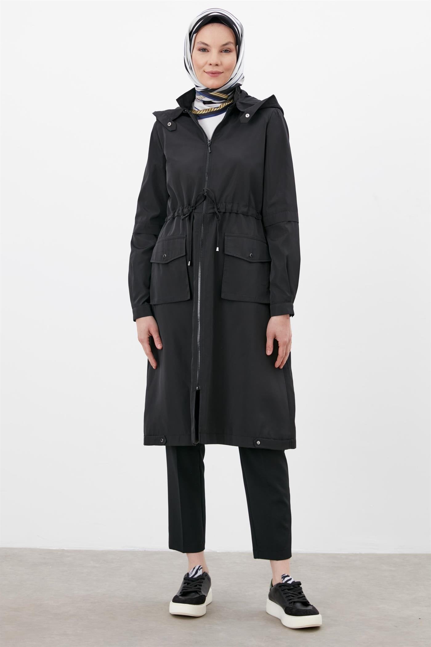 Manteau imperméable à taille avec cordon de serrage