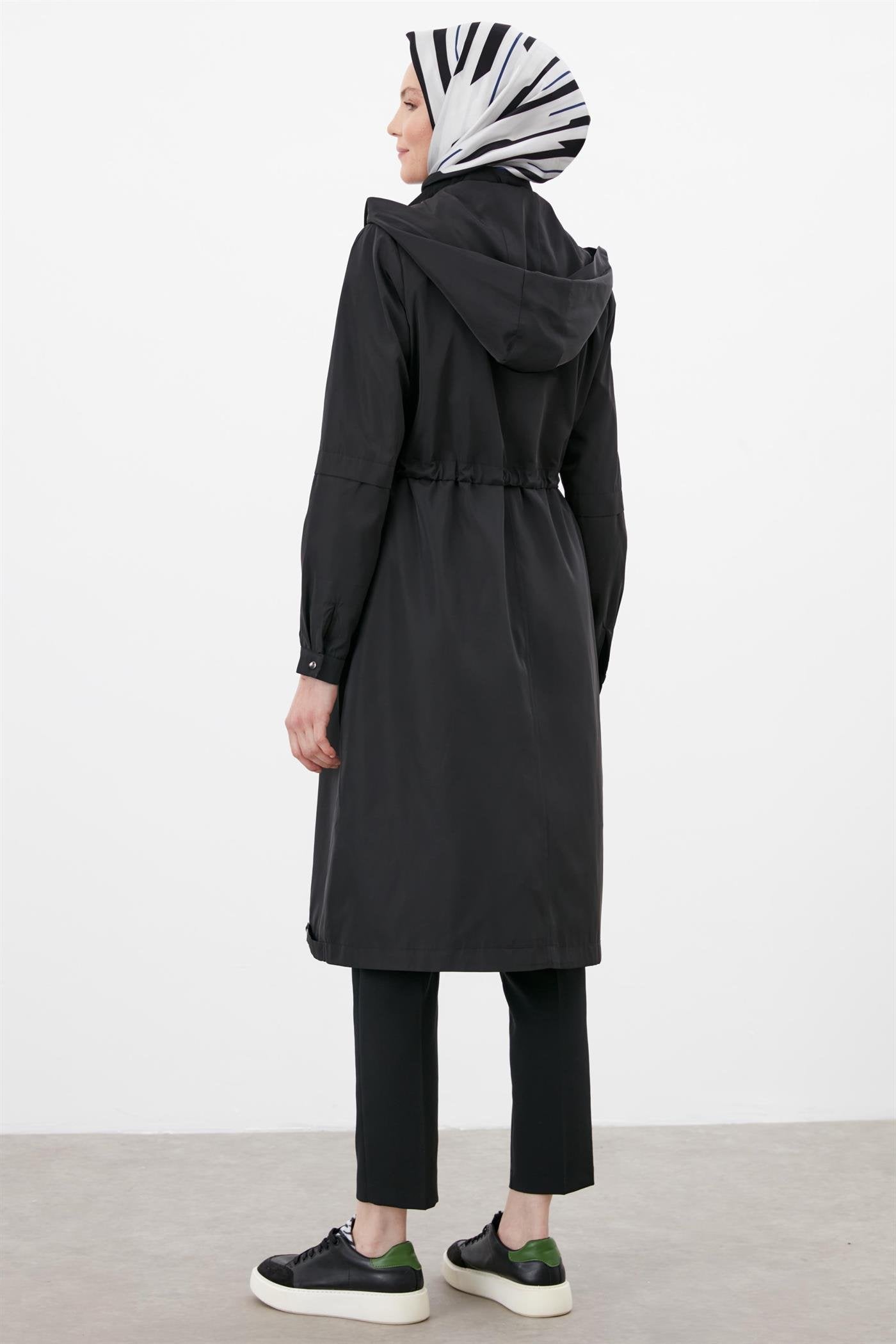 Manteau imperméable à taille avec cordon de serrage