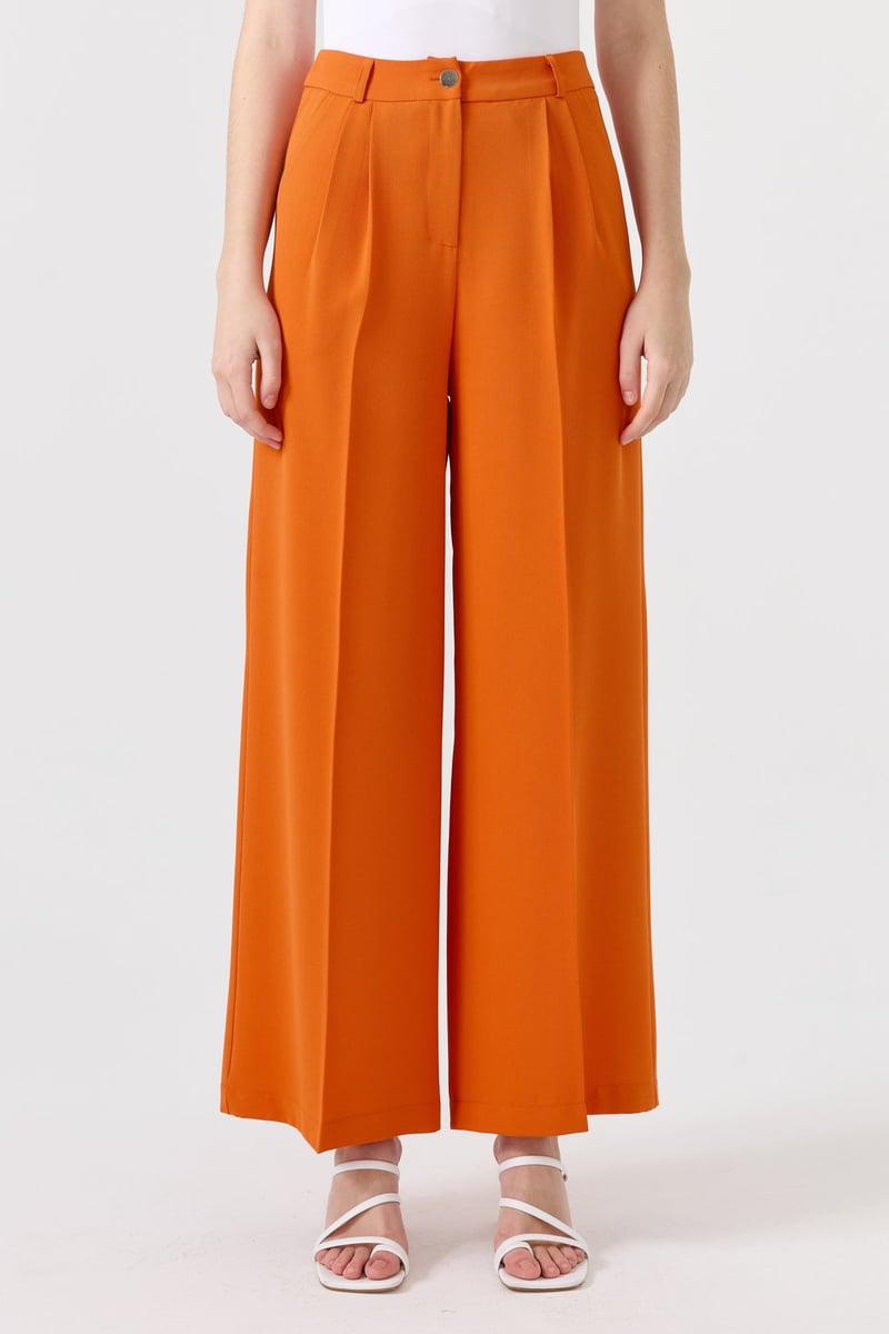 Pantalon large avec bouton