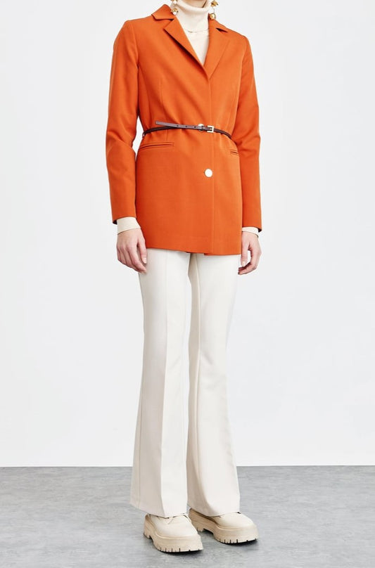 veste orange classique boutonnée avec ceinture