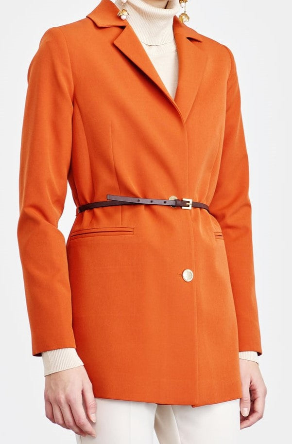 veste orange classique boutonnée avec ceinture