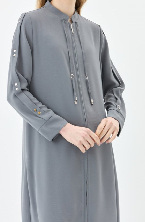 Abaya à lacets détaillés sur les manches