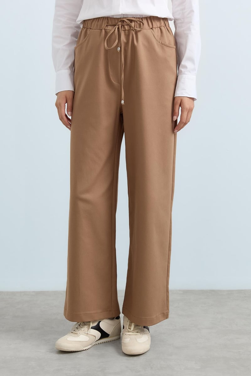 Pantalon Large avec détaille Élastique