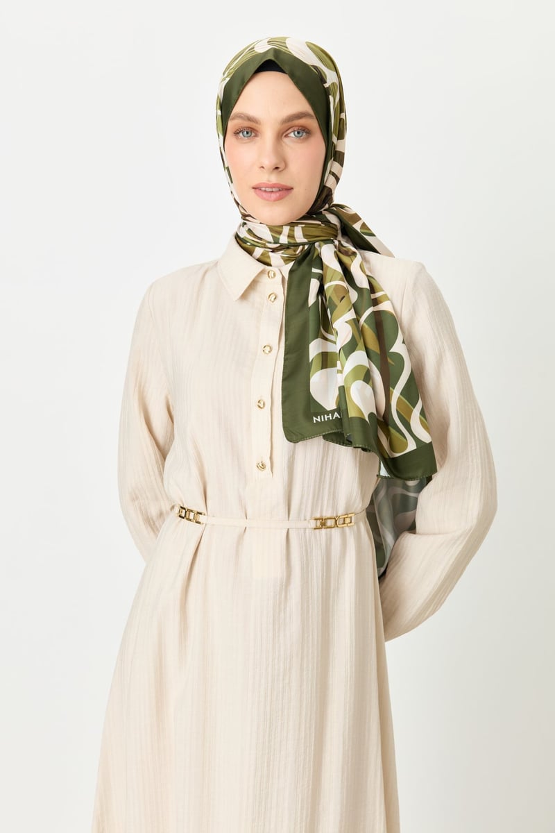 Robe avec manches élastiques