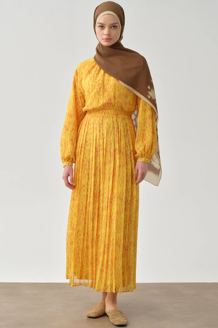 Robe plissée à taille élastique