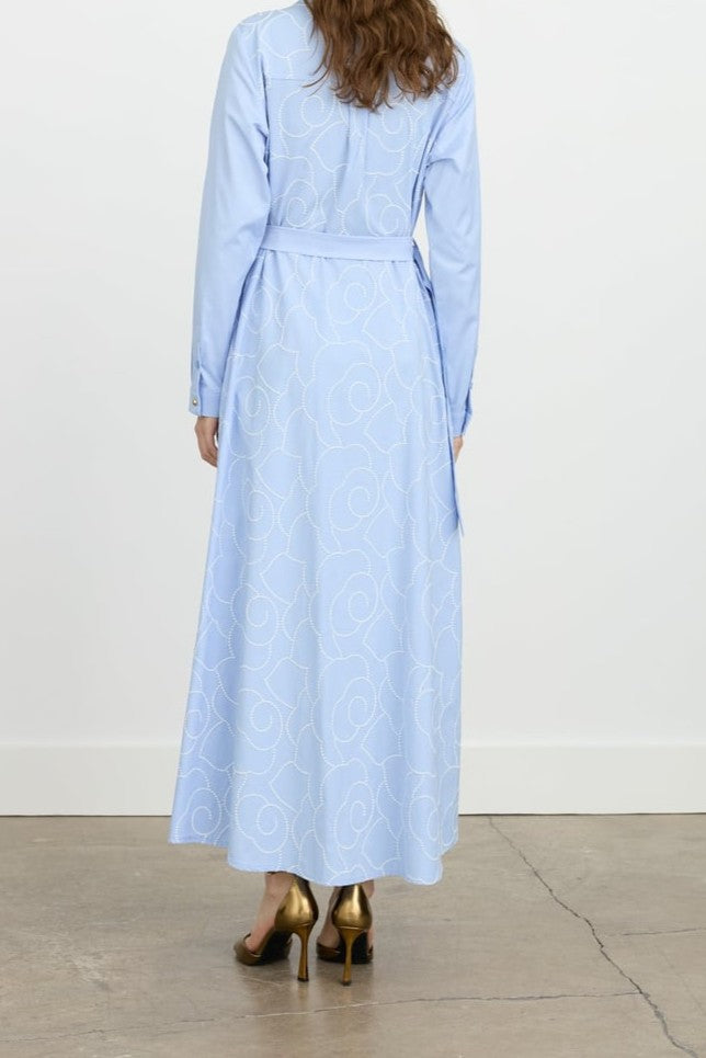Robe en coton à col chemise avec brodée