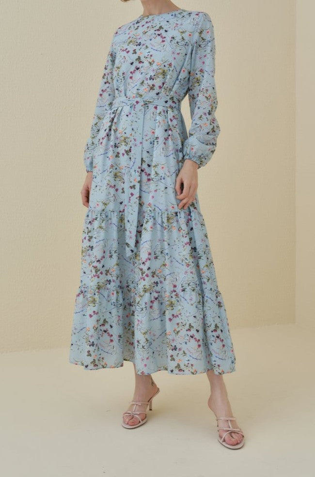 Robe à imprimé floral et jupe froncée