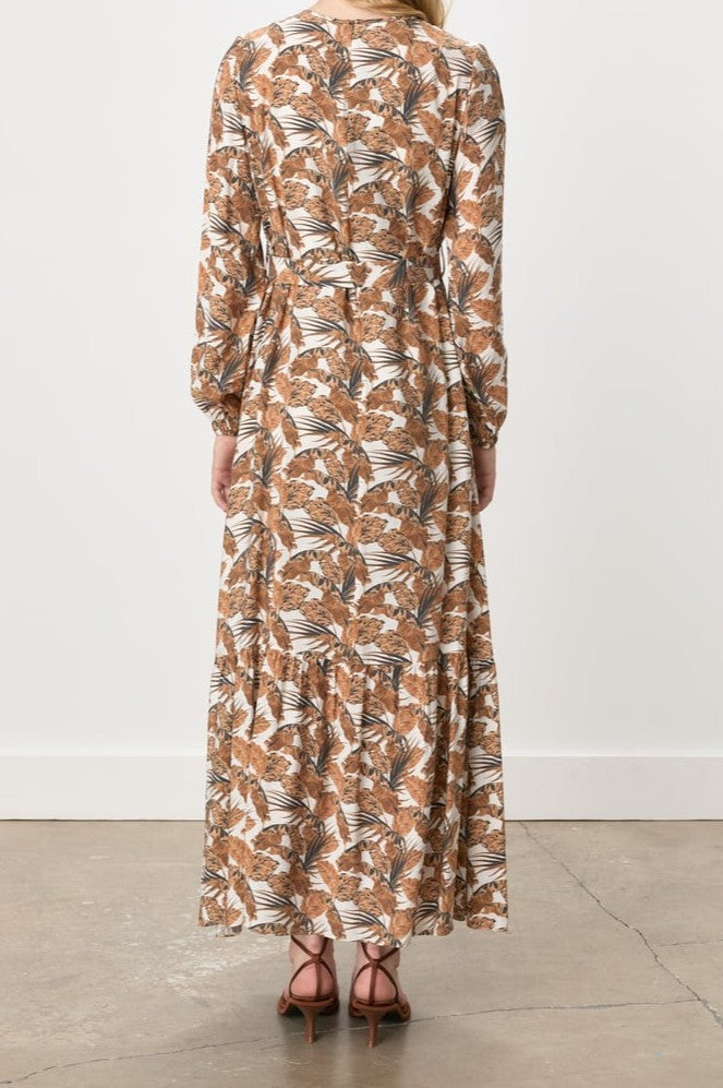 Robe imprimée avec ceinturée