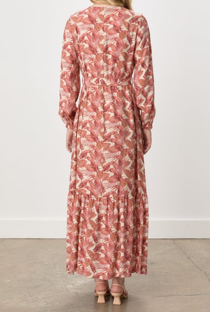 Robe imprimée avec ceinturée
