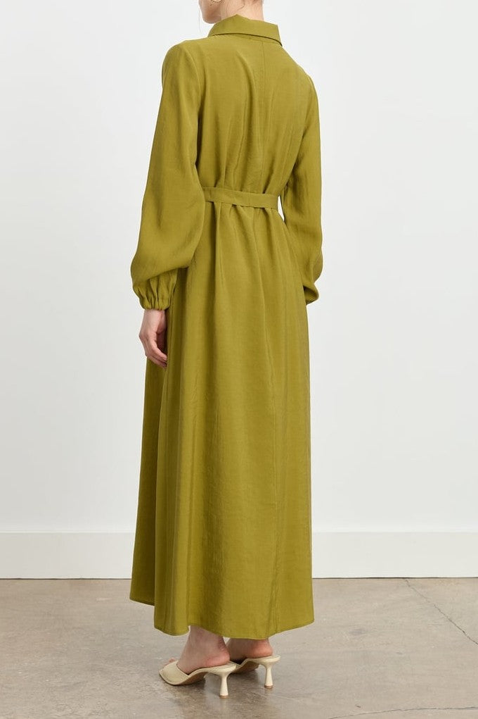Robe avec Ceinturée