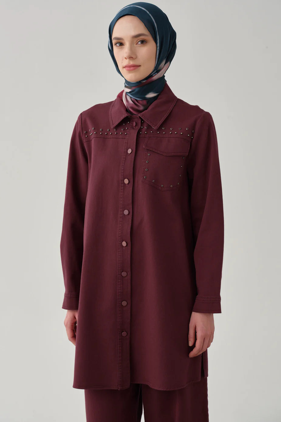 Chemise avec détaille a poche