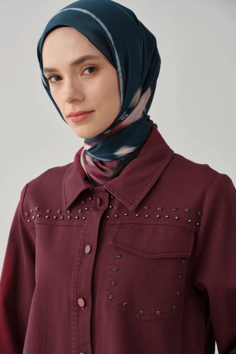 Chemise avec détaille a poche