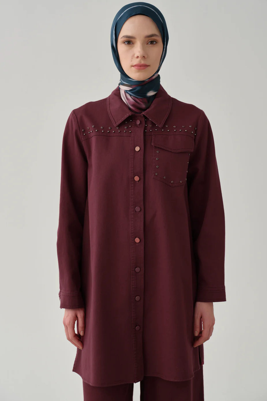 Chemise avec détaille a poche