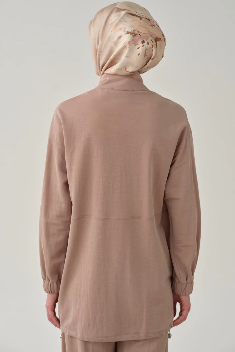 Sweat avec ourlet élastique