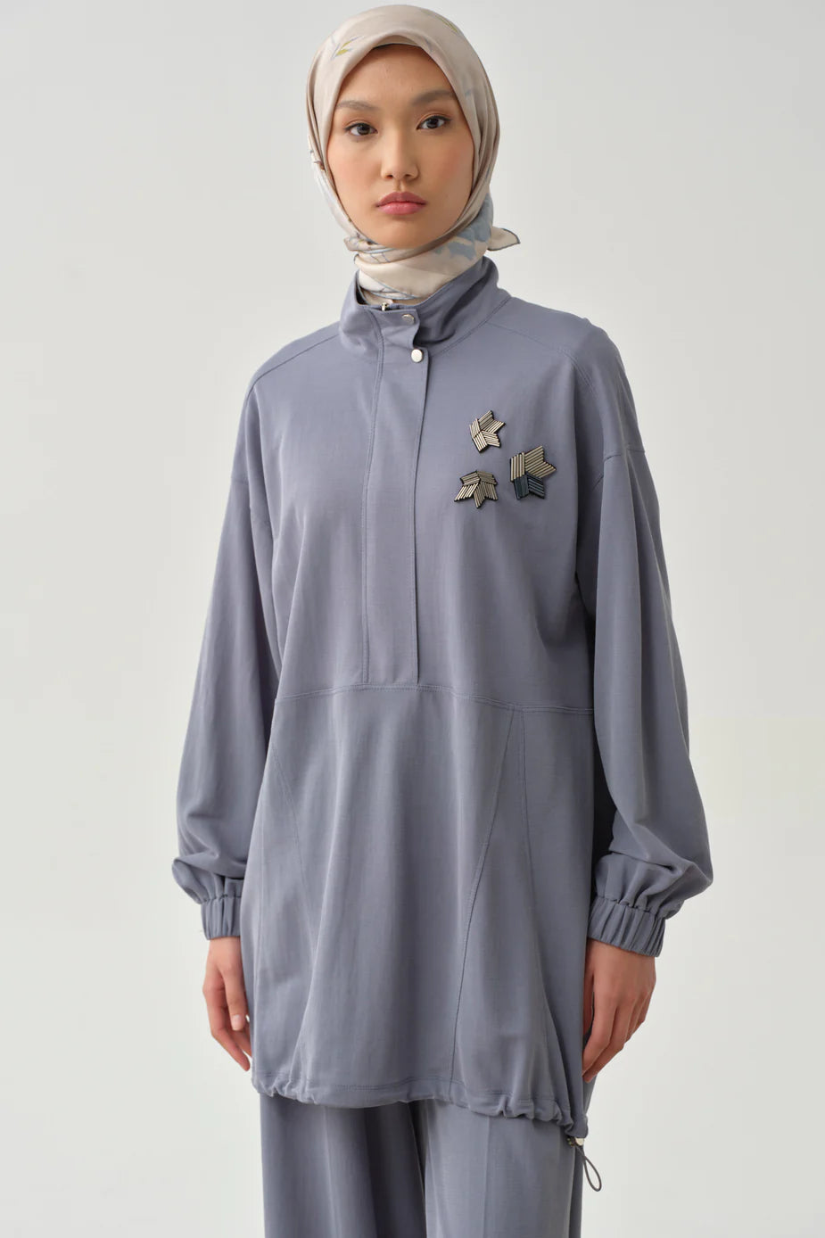 Sweat avec ourlet élastique
