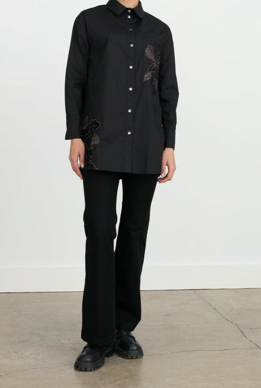 Tunique à col chemise et appliques en dentelle