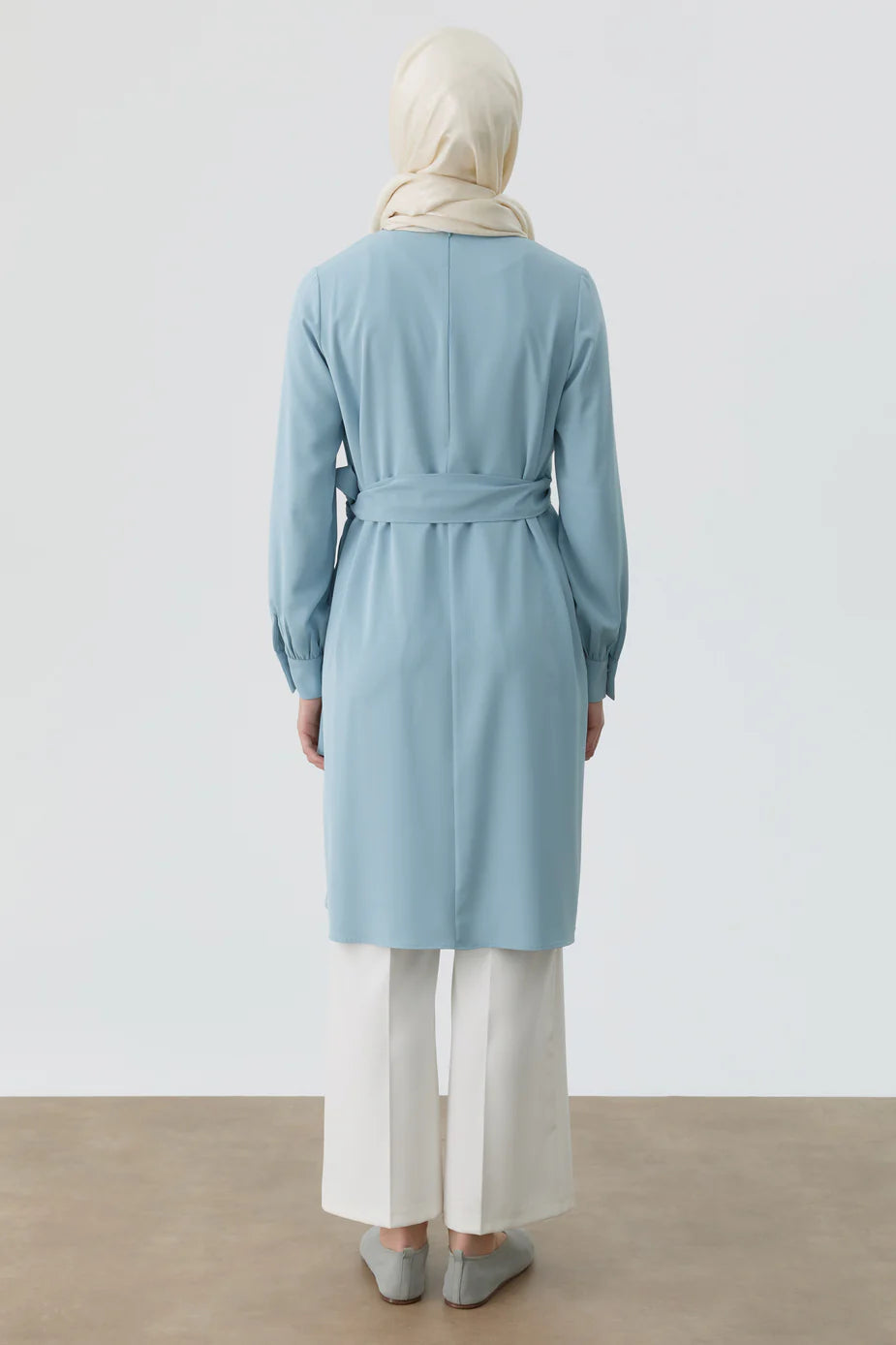 Tunique drapée nouée à la taille