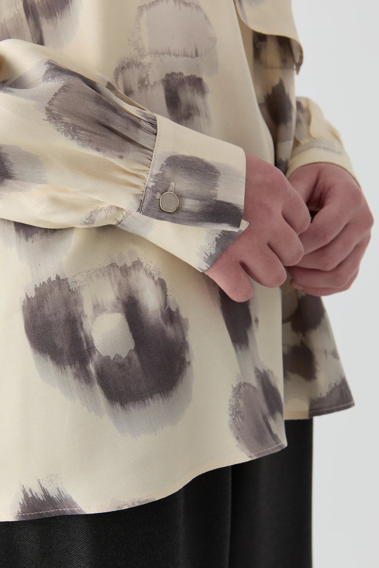 Chemise à motifs brossés