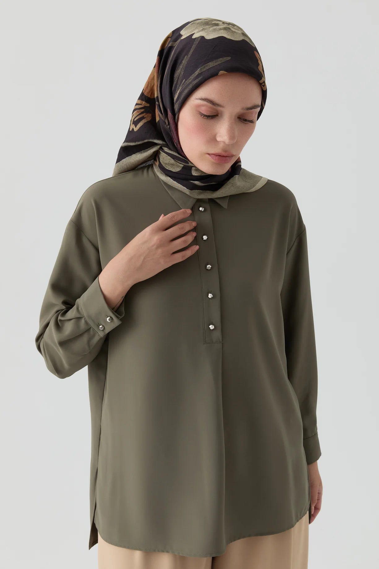 Chemise asymétrique à fentes