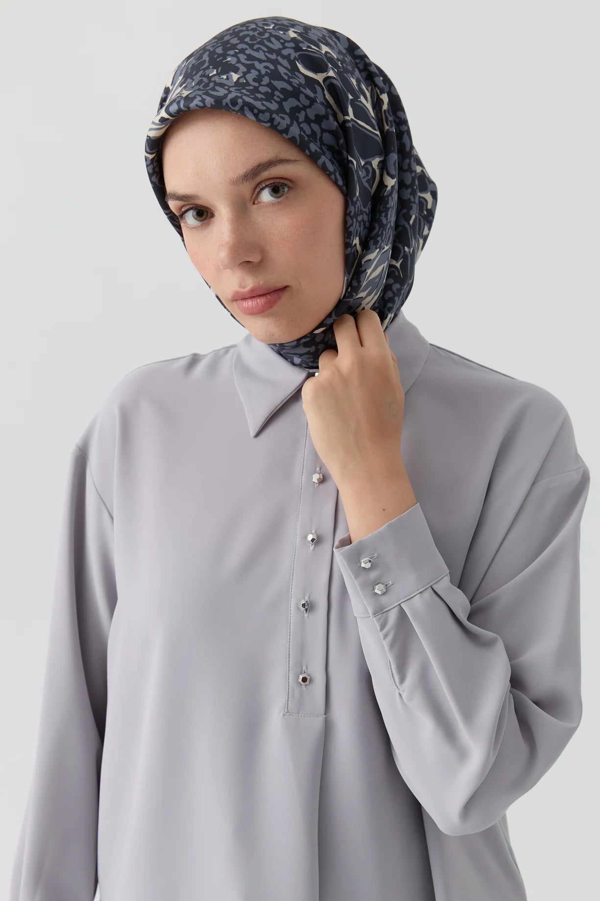 Chemise asymétrique à fentes