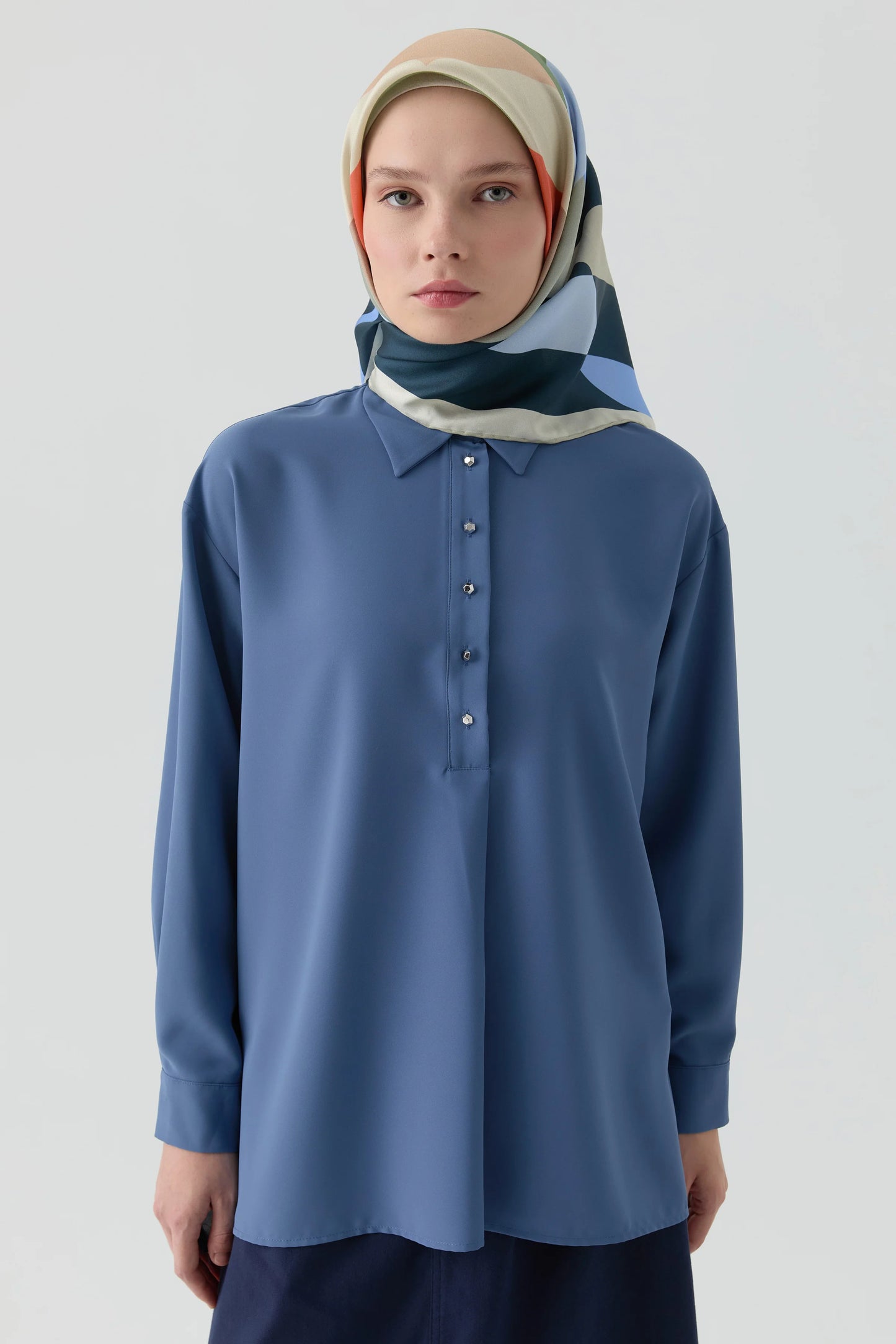Chemise asymétrique à fentes